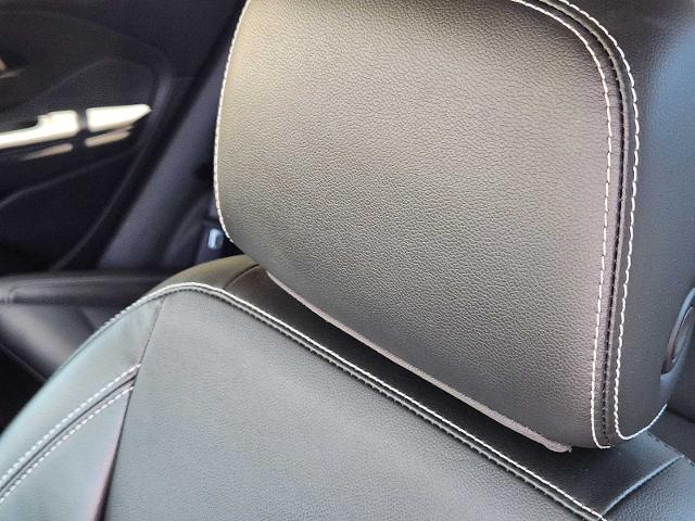 2022 GMC Terrain Vehicle Photo in DENTON, TX 76210-9321