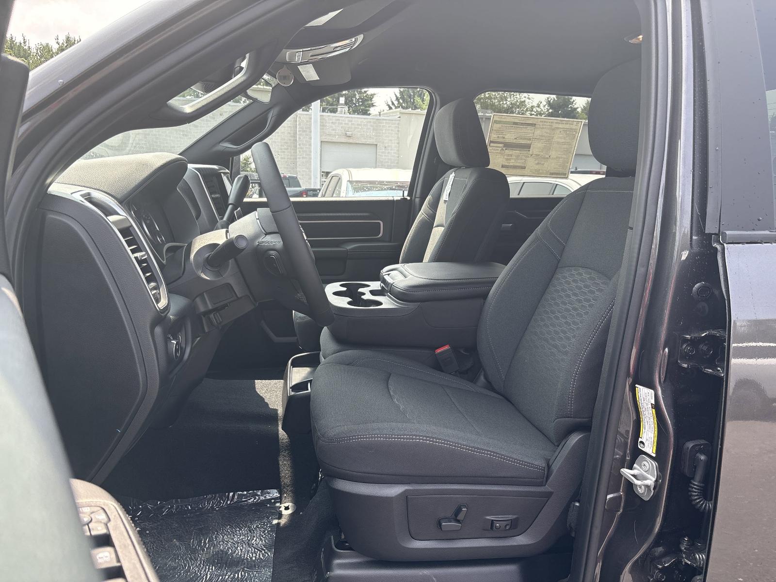 2025 Ram 2500 Vehicle Photo in Mechanicsburg, PA 17050-1707