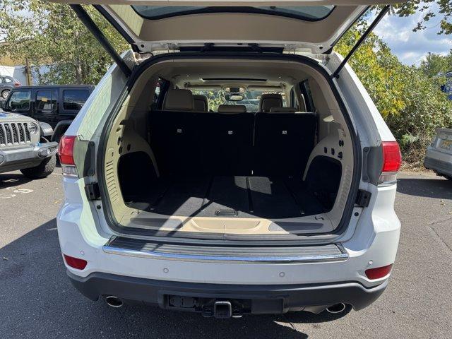 2017 Jeep Grand Cherokee Vehicle Photo in Doylsetown, PA 18901