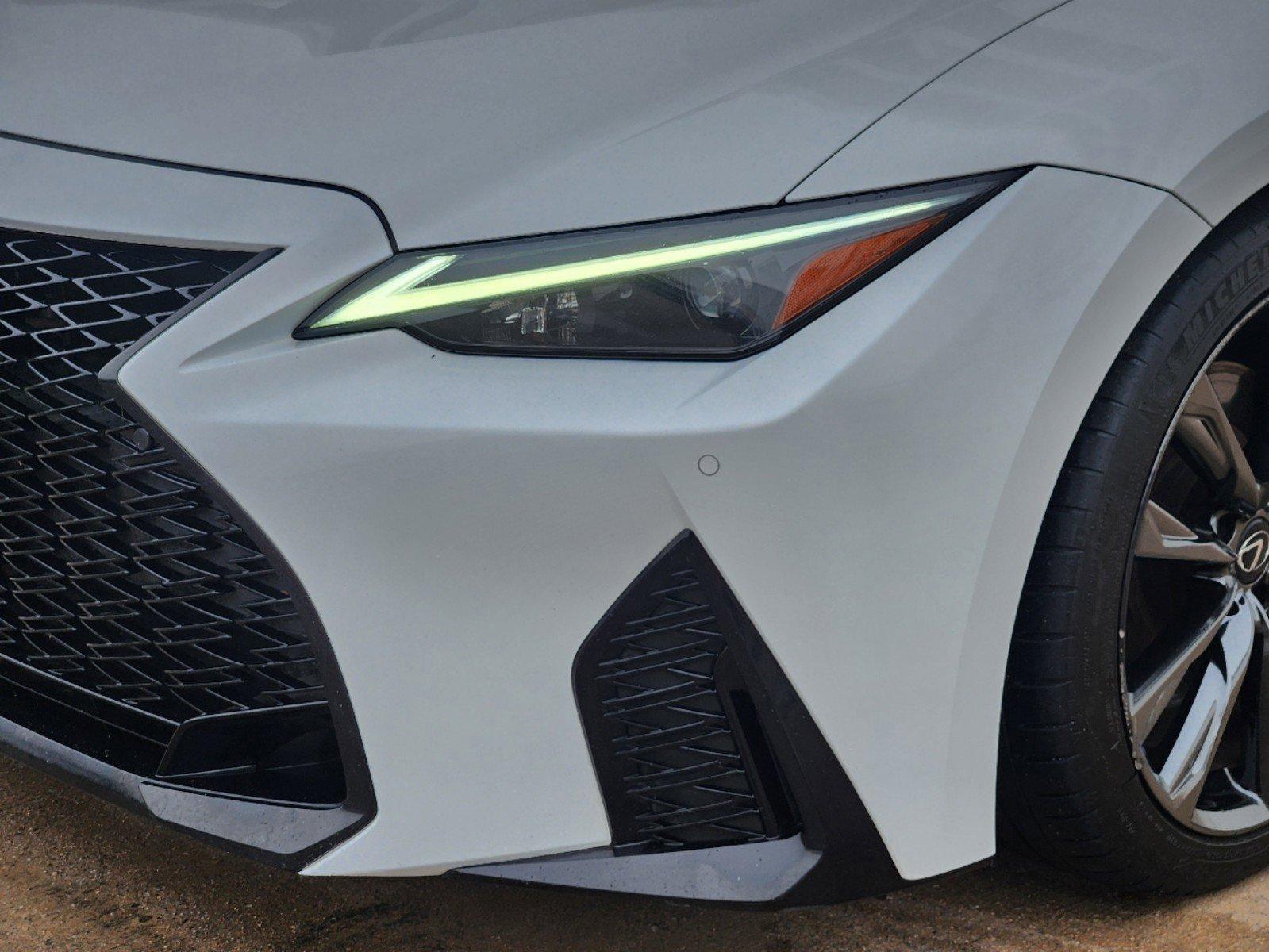 2022 Lexus IS 350 Vehicle Photo in GRAPEVINE, TX 76051-8302