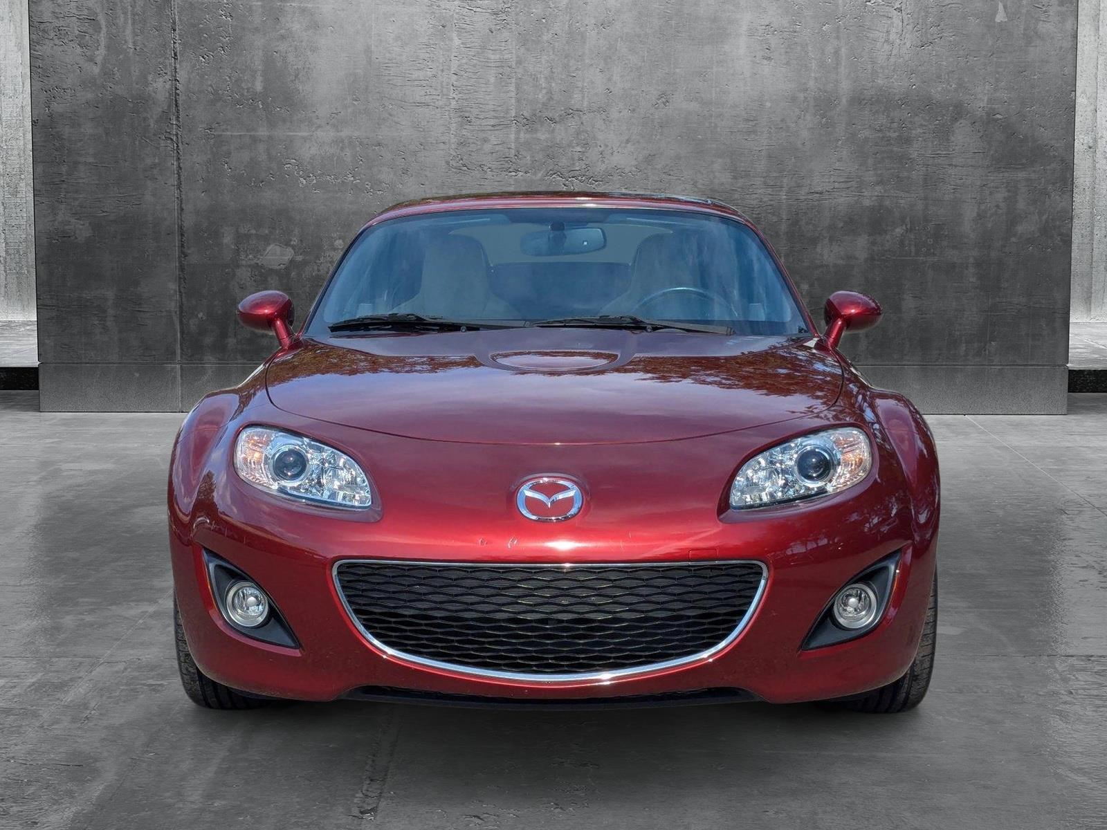 2011 Mazda MX-5 Miata Vehicle Photo in Tampa, FL 33614