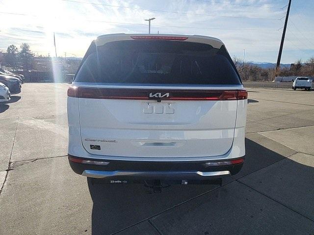 2022 Kia Carnival Vehicle Photo in ENGLEWOOD, CO 80113-6708