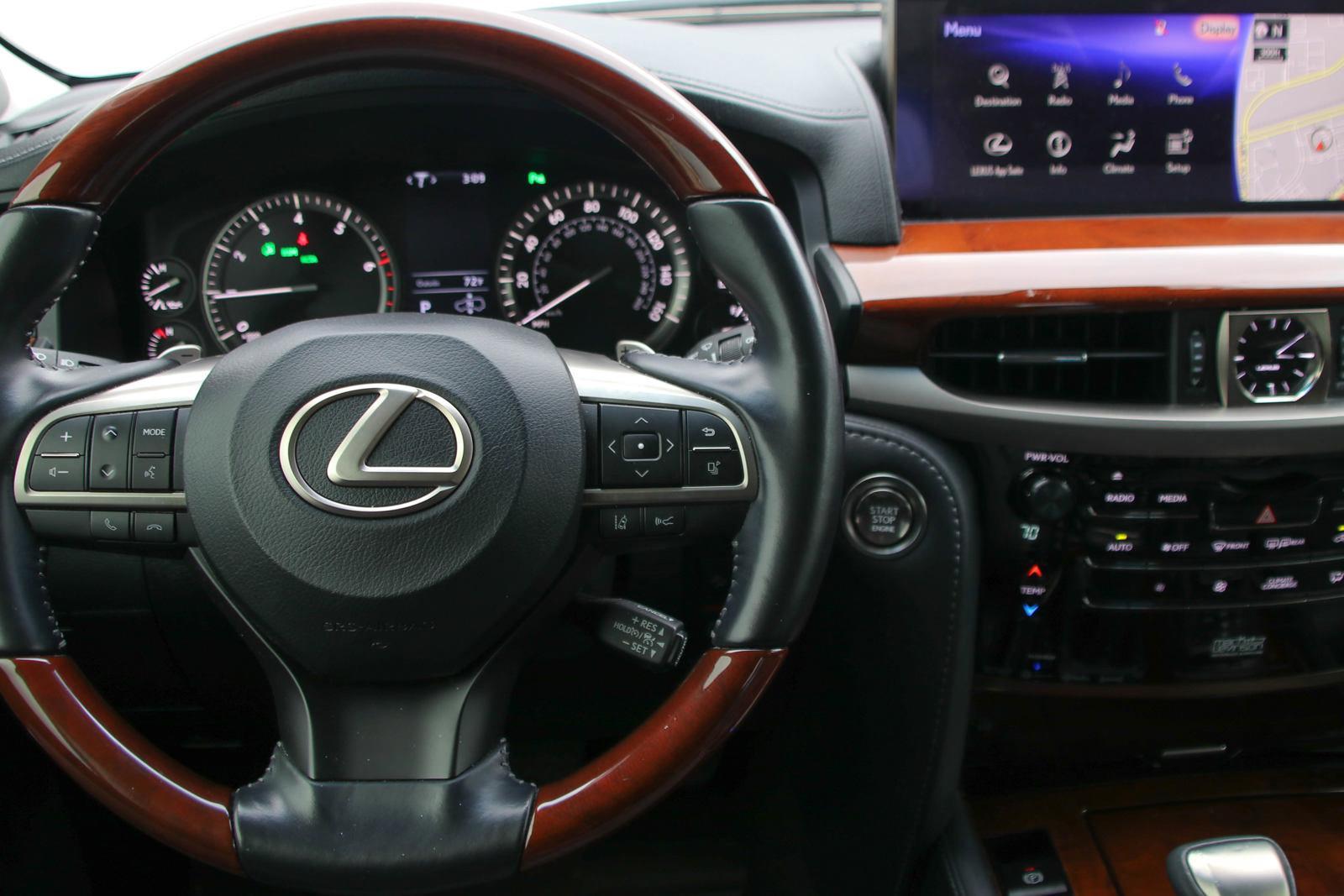 2021 Lexus LX 570 Vehicle Photo in SUGAR LAND, TX 77478