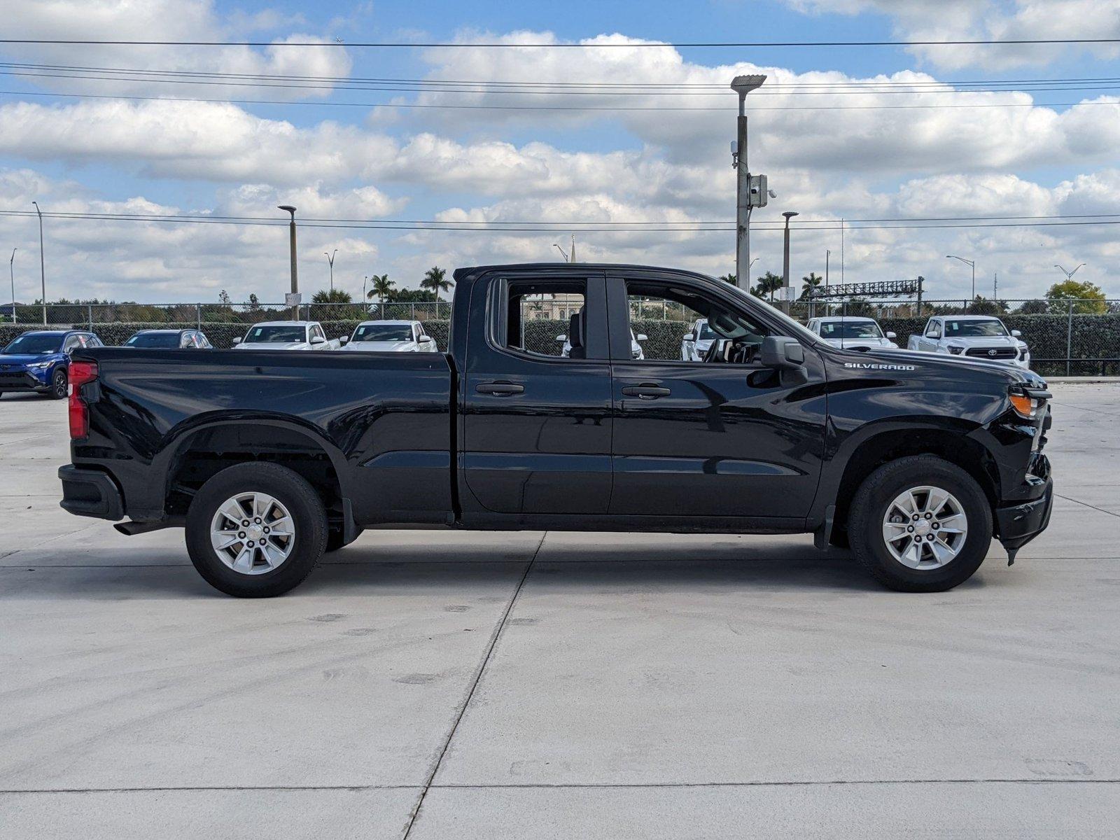 2024 Chevrolet Silverado 1500 Vehicle Photo in Davie, FL 33331