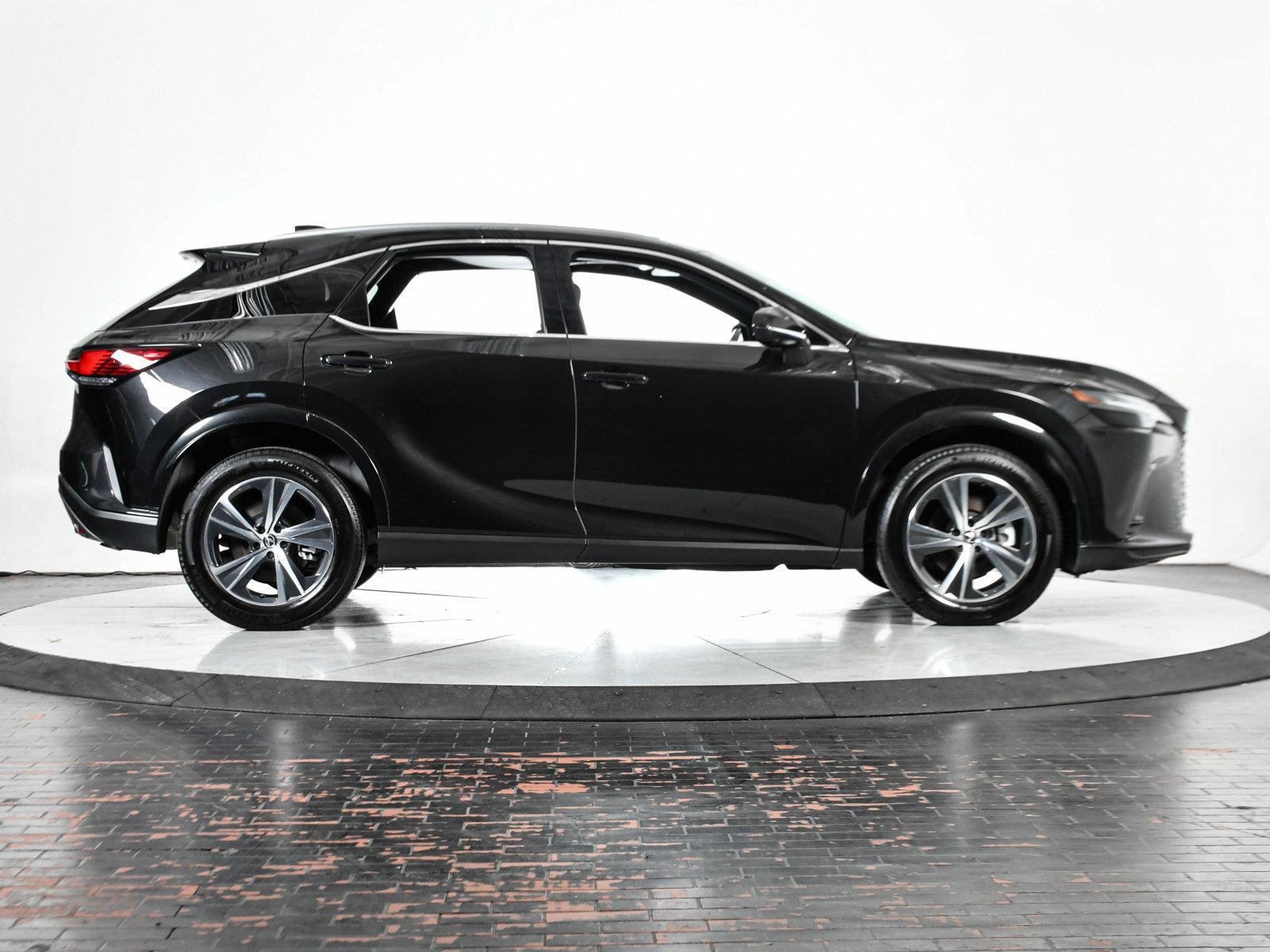 2024 Lexus RX 350 Vehicle Photo in DALLAS, TX 75235