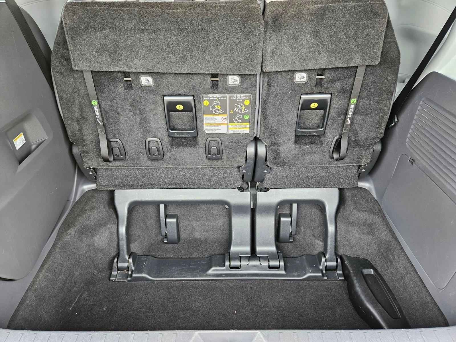 2022 Toyota Sienna Vehicle Photo in Las Vegas, NV 89149