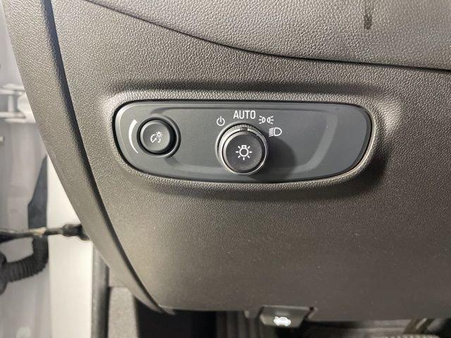 2024 Chevrolet Equinox Vehicle Photo in PHOENIX, AZ 85014-3381