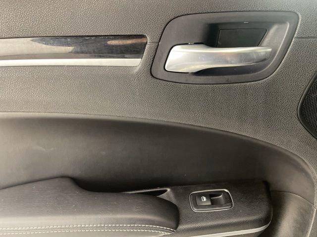 2022 Chrysler 300 Vehicle Photo in PHOENIX, AZ 85014-3381