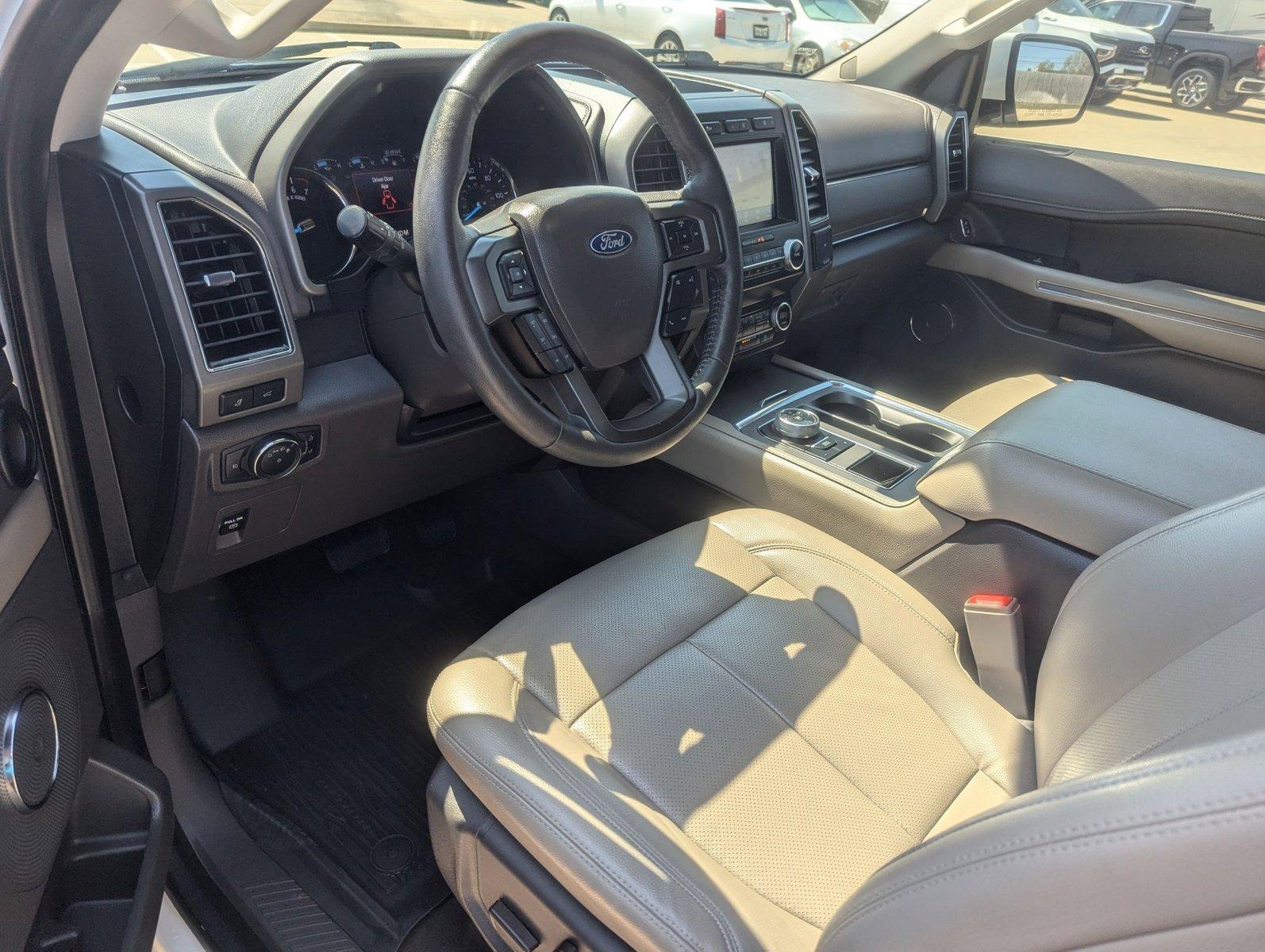 2020 Ford Expedition Vehicle Photo in CORPUS CHRISTI, TX 78412-4902