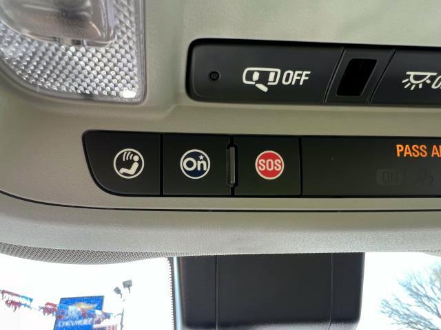 2022 Chevrolet Equinox Vehicle Photo in Roslyn, NY 11576