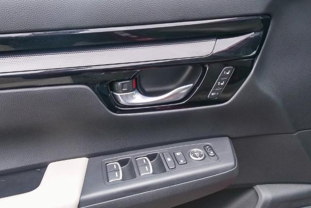 2023 Honda CR-V Vehicle Photo in VENTURA, CA 93003-8585