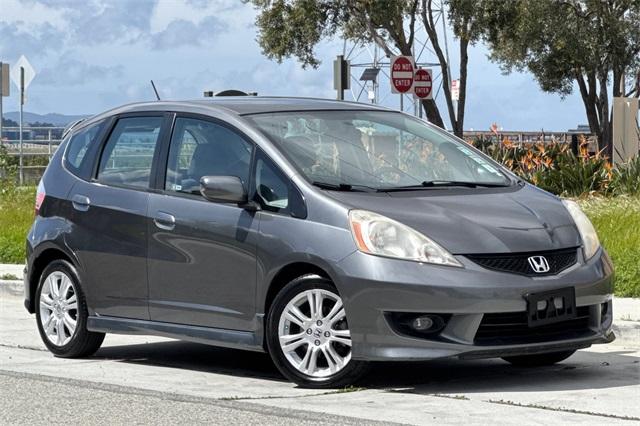 Used 2011 Honda Fit Sport with VIN JHMGE8H53BC004591 for sale in Redwood City, CA