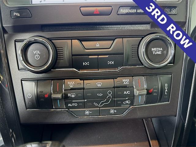 2017 Ford Explorer Vehicle Photo in Puyallup, WA 98371