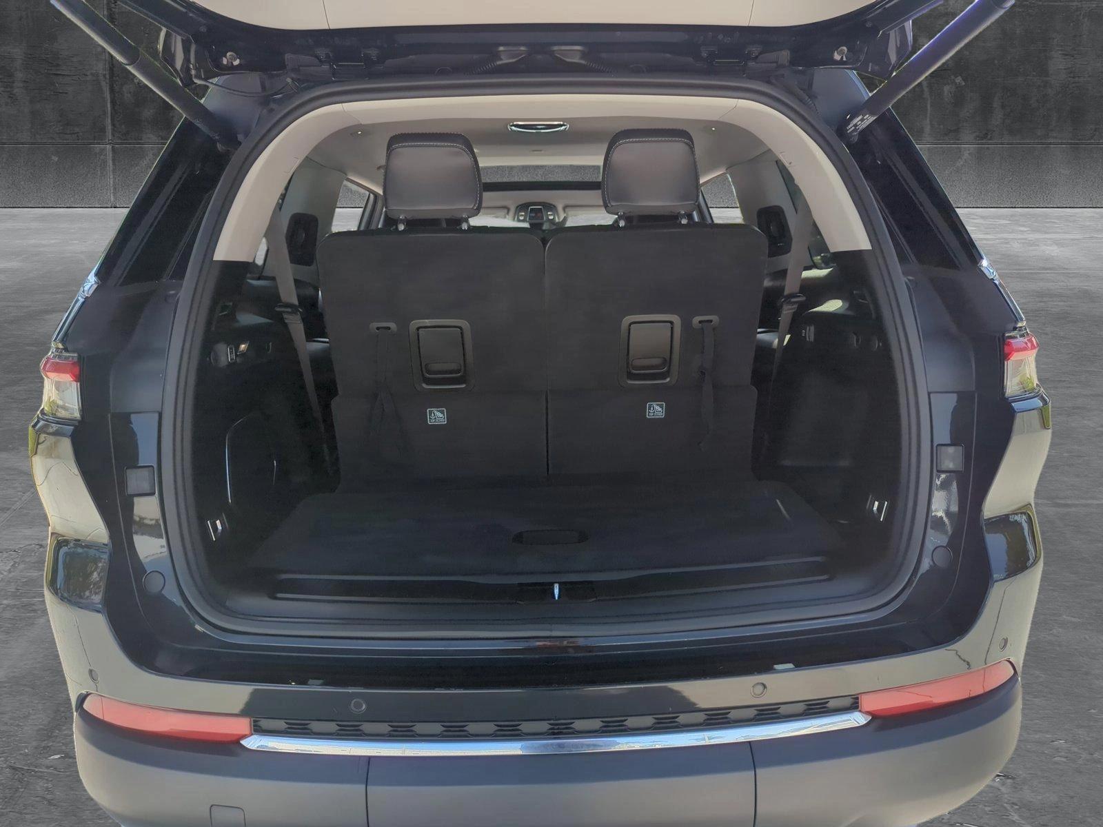 2021 Jeep Grand Cherokee L Vehicle Photo in Pembroke Pines, FL 33027
