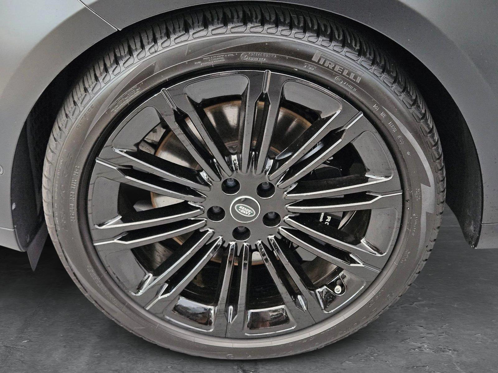 2024 Land Rover Range Rover Vehicle Photo in Fort Lauderdale, FL 33316