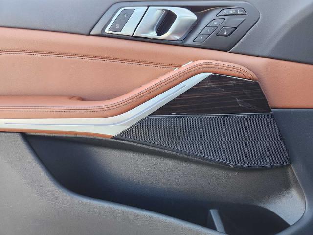 2025 BMW X7 xDrive40i Vehicle Photo in PLANO, TX 75024