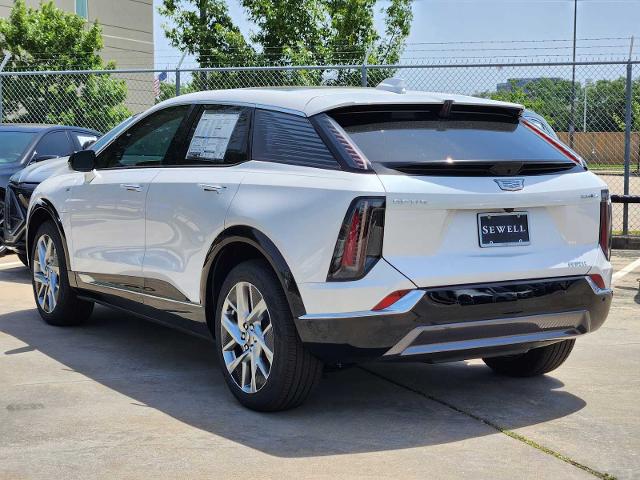2025 Cadillac OPTIQ Vehicle Photo in HOUSTON, TX 77079