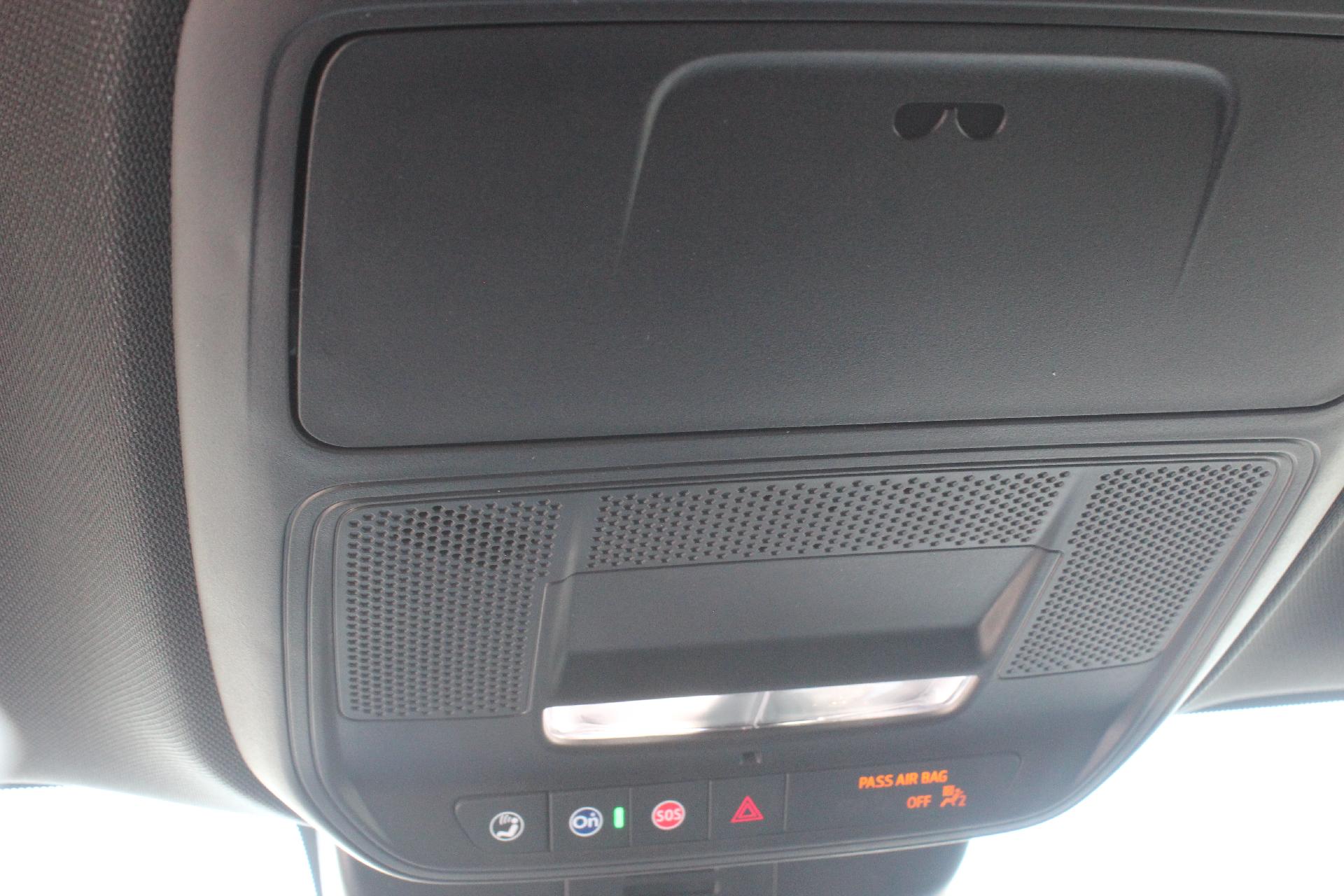 2025 GMC Acadia Vehicle Photo in AURORA, CO 80012-4011
