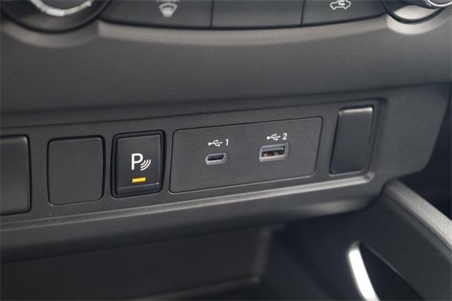 2025 Nissan Frontier Vehicle Photo in Hazelwood, MO 63042
