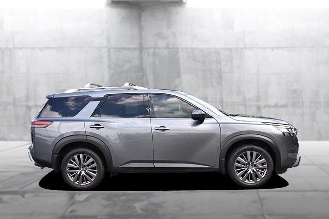 2023 Nissan Pathfinder Vehicle Photo in Ballwin, MO 63011