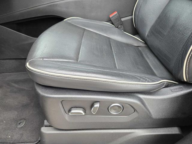 2021 Cadillac Escalade Vehicle Photo in DENTON, TX 76210-9321
