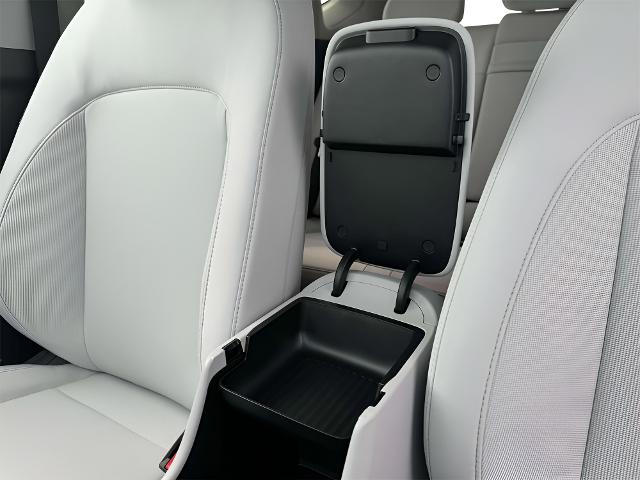 2025 Hyundai KONA Vehicle Photo in Green Bay, WI 54304