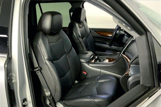 2020 Cadillac Escalade Vehicle Photo in INDEPENDENCE, MO 64055-1314