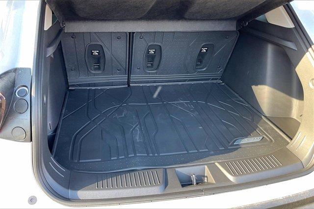2025 Chevrolet Trax Vehicle Photo in INDEPENDENCE, MO 64055-1314