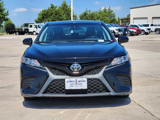 2019 Toyota Camry Vehicle Photo in DENTON, TX 76210-9321