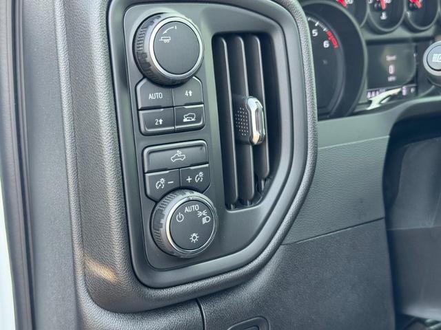 2025 Chevrolet Silverado 1500 Vehicle Photo in COLUMBIA, MO 65203-3903
