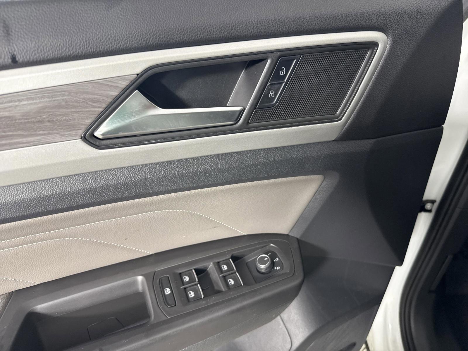 2022 Volkswagen Atlas Cross Sport Vehicle Photo in Georgetown, TX 78626