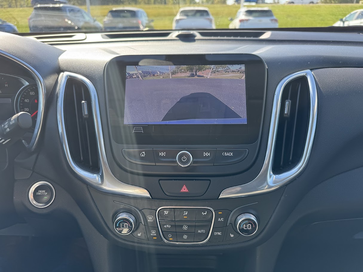 2020 Chevrolet Equinox Vehicle Photo in BOONVILLE, IN 47601-9633