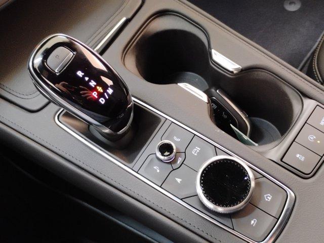 2025 Cadillac XT4 Vehicle Photo in PINEVILLE, NC 28134-8495