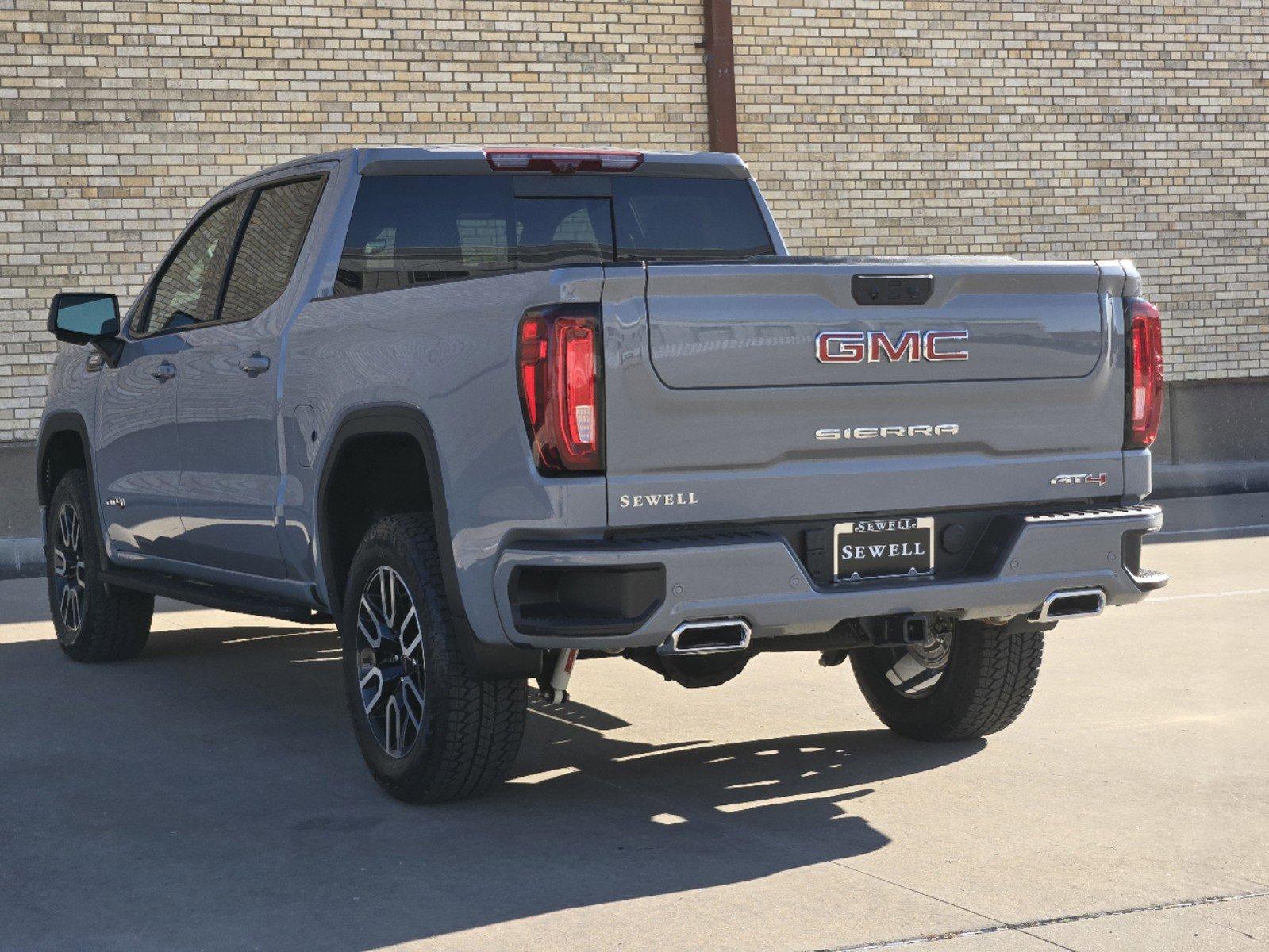 2025 GMC Sierra 1500 Vehicle Photo in DALLAS, TX 75209-3016