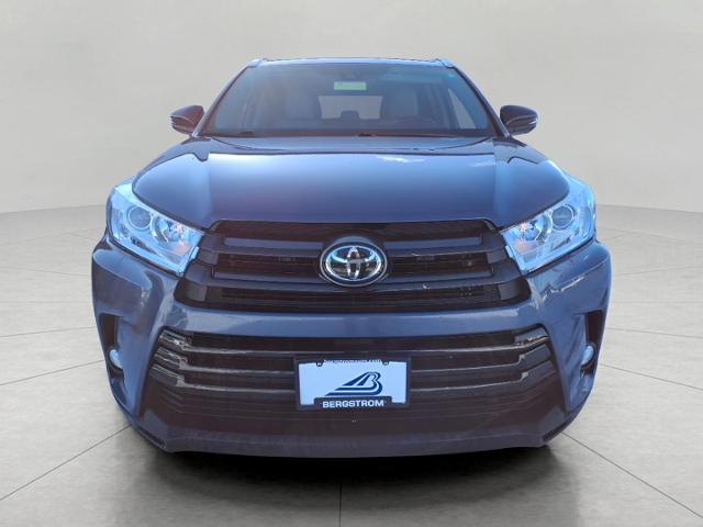 2019 Toyota Highlander Vehicle Photo in Green Bay, WI 54304