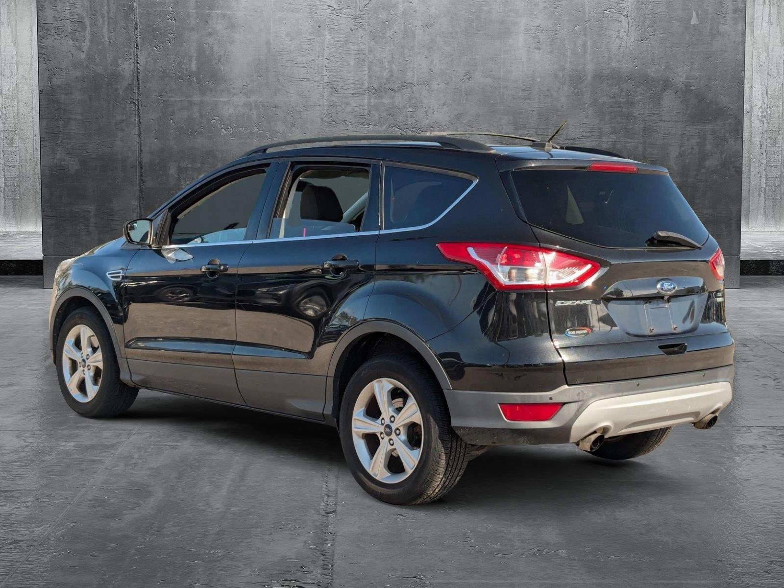 2014 Ford Escape Vehicle Photo in St. Petersburg, FL 33713