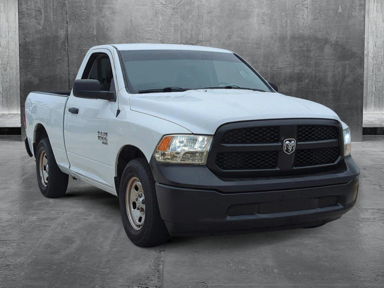 2020 Ram 1500 Classic Vehicle Photo in Pembroke Pines, FL 33027