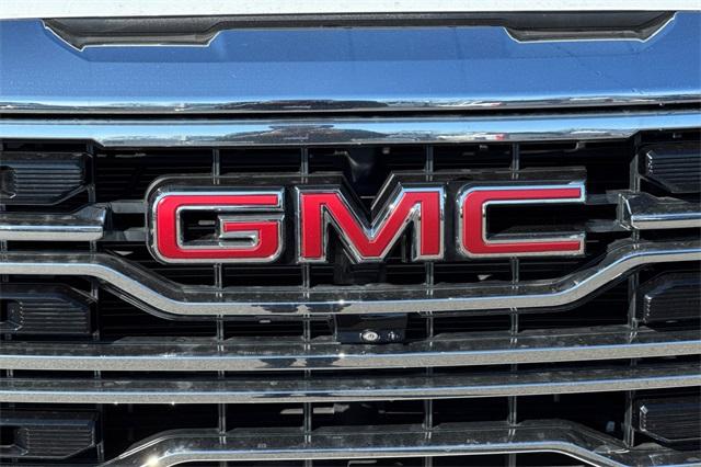 2023 GMC Sierra 1500 Vehicle Photo in ELK GROVE, CA 95757-8703