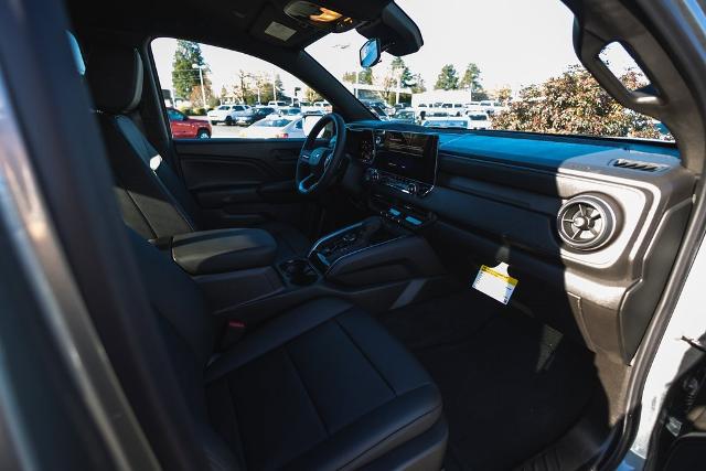 2025 Chevrolet Colorado Vehicle Photo in NEWBERG, OR 97132-1927