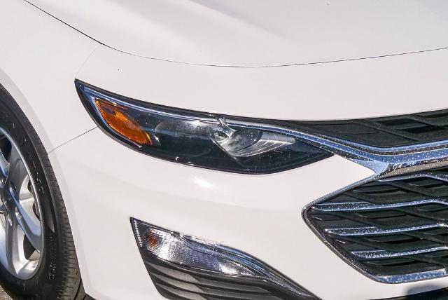 2022 Chevrolet Malibu Vehicle Photo in VENTURA, CA 93003-8585