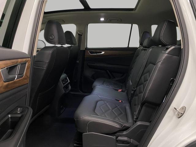 2025 Volkswagen Atlas Vehicle Photo in Appleton, WI 54913