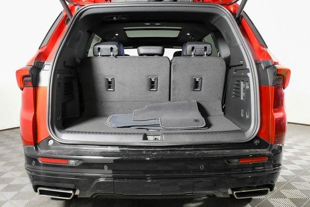 2025 Buick Enclave Vehicle Photo in PUYALLUP, WA 98371-4149