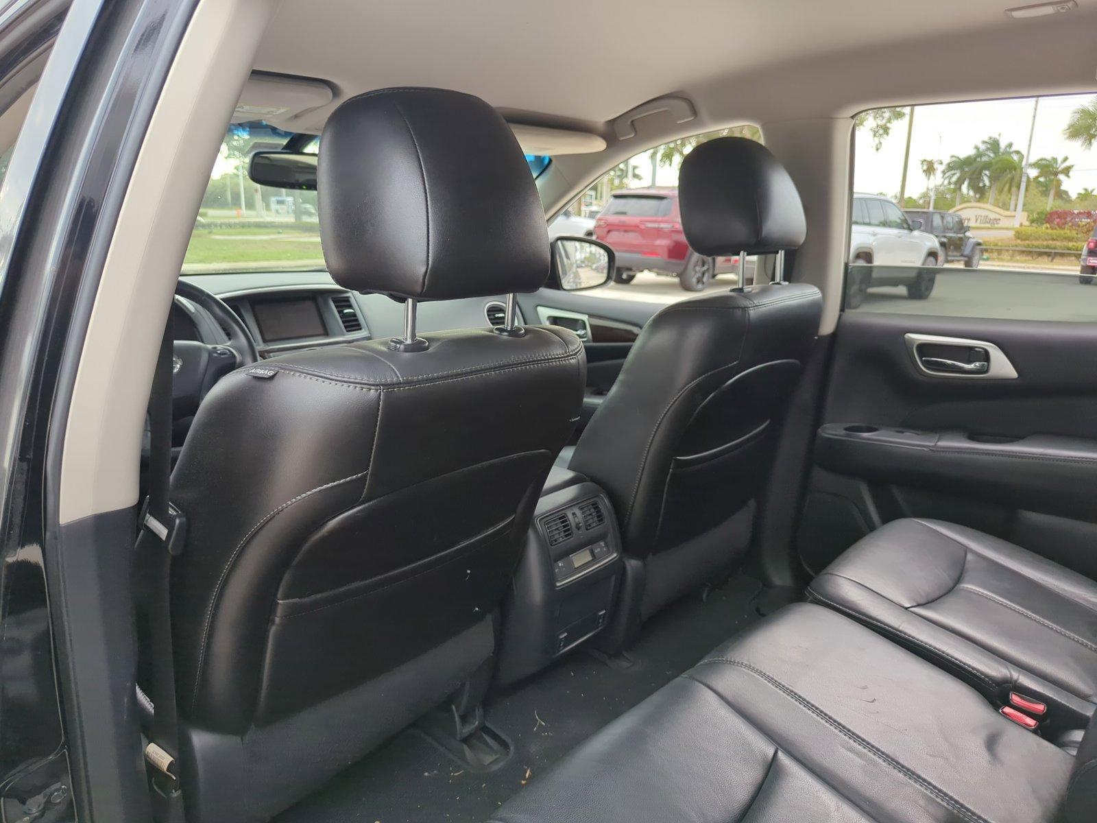 2014 Nissan Pathfinder Vehicle Photo in Pembroke Pines, FL 33027