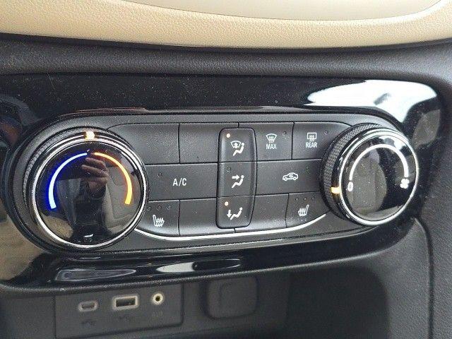 2020 Buick Encore GX Vehicle Photo in Pleasant Hills, PA 15236