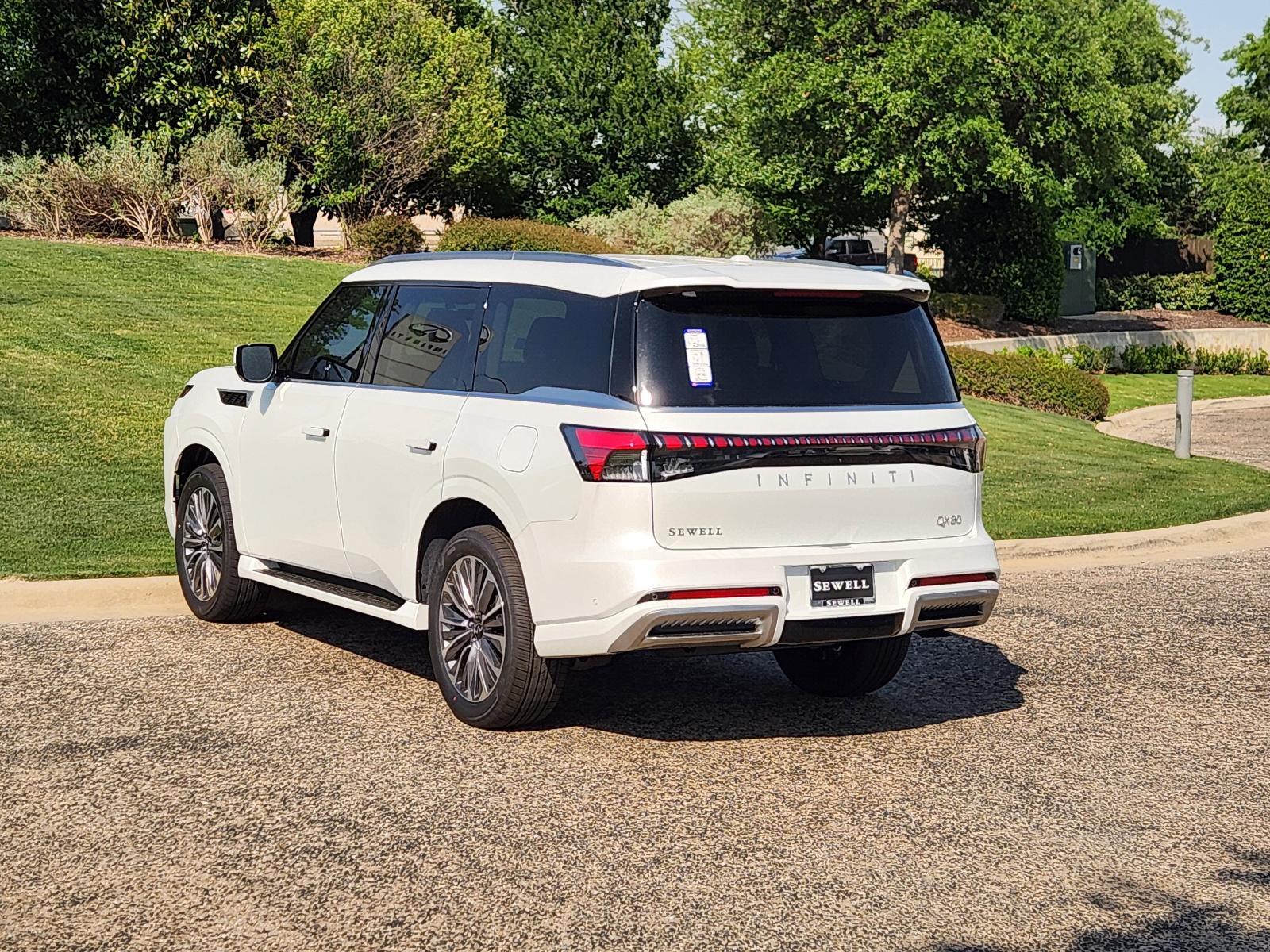 2025 INFINITI QX80 Vehicle Photo in Fort Worth, TX 76132