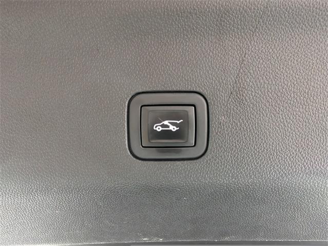 2021 Chevrolet Tahoe Vehicle Photo in ENGLEWOOD, CO 80113-6708