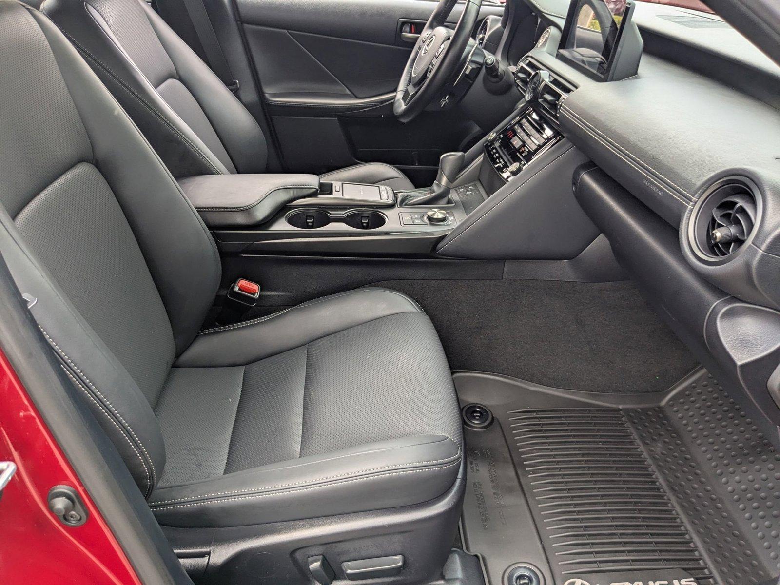2024 Lexus IS 300 Vehicle Photo in Tampa, FL 33614
