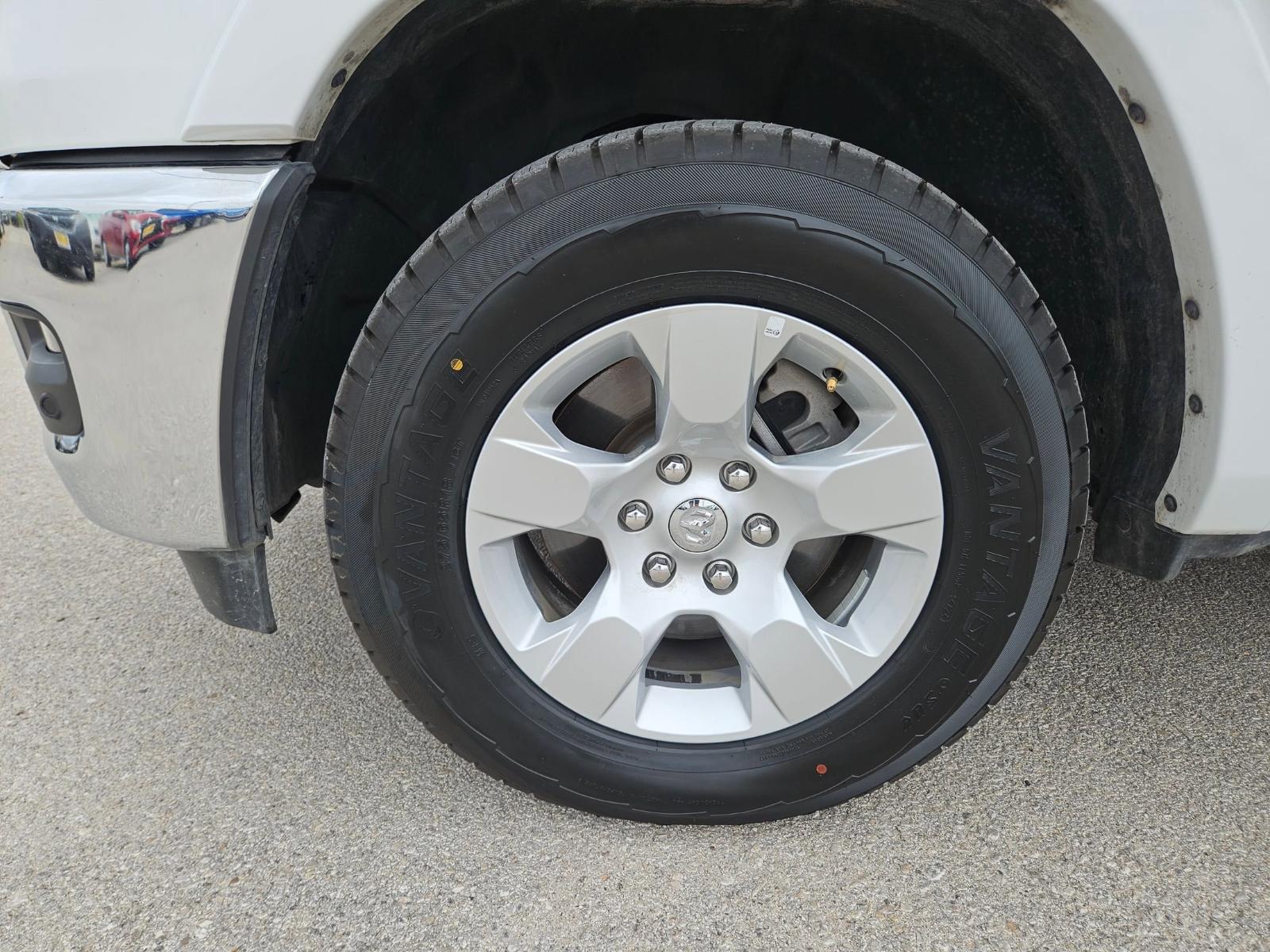 2025 Ram 1500 Vehicle Photo in Seguin, TX 78155