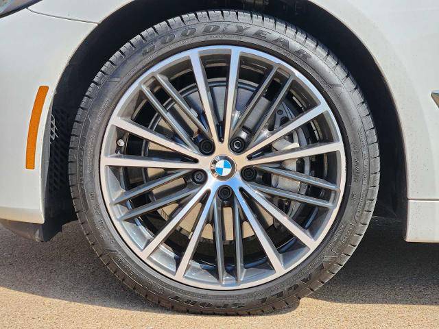 2022 BMW 540i xDrive Vehicle Photo in PLANO, TX 75024