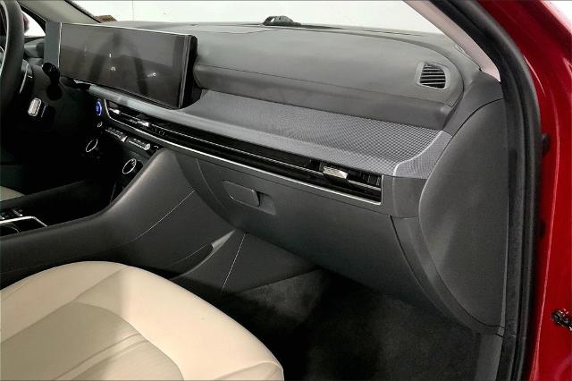 2024 Hyundai SONATA Vehicle Photo in Lees Summit, MO 64086